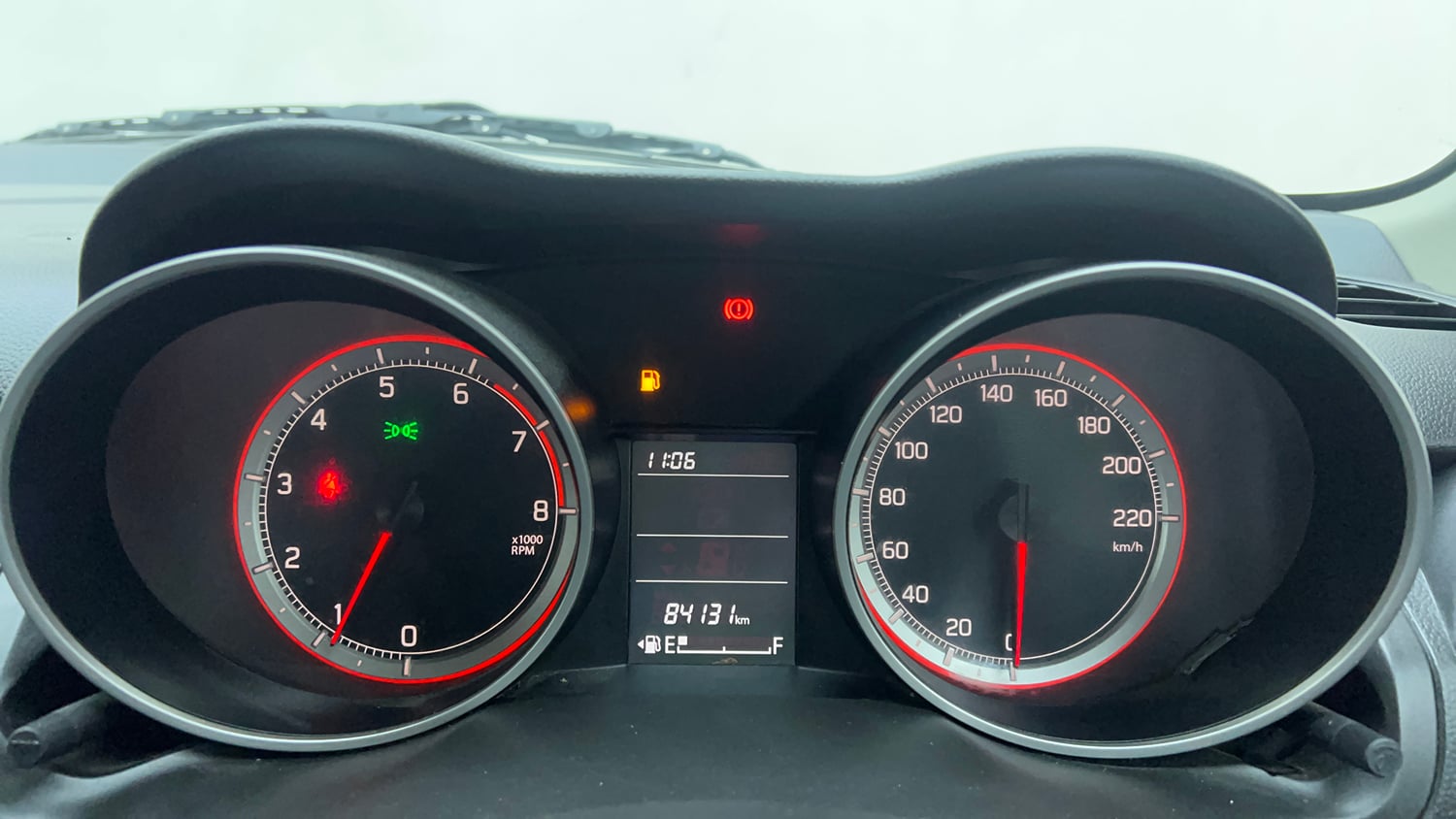 Used 2022 Maruti Suzuki Swift VXi Petrol Manual interior CLUSTERMETER VIEW