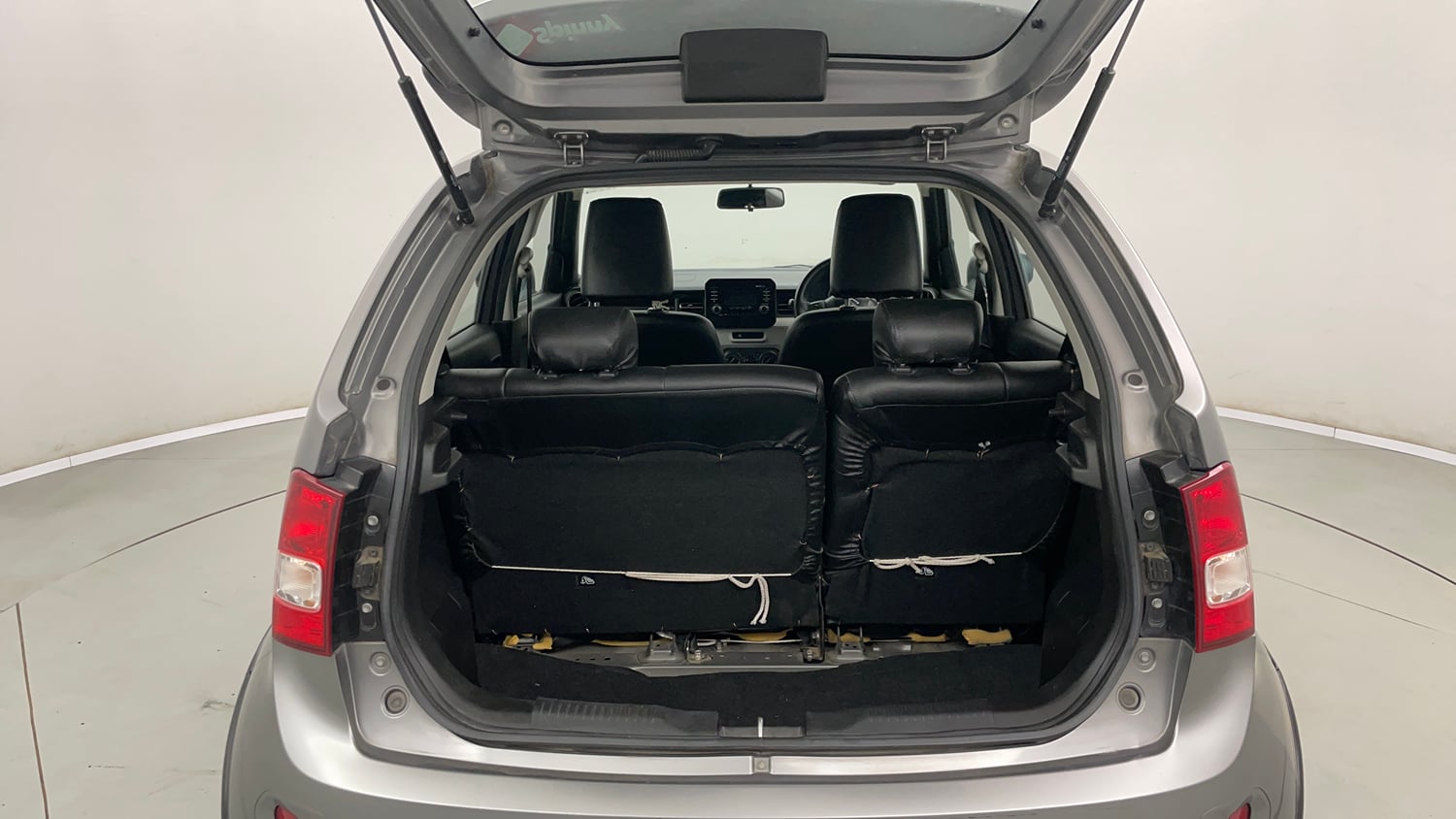 Used 2022 Maruti Suzuki Ignis Delta 1.2 MT Petrol Manual interior DICKY INSIDE VIEW