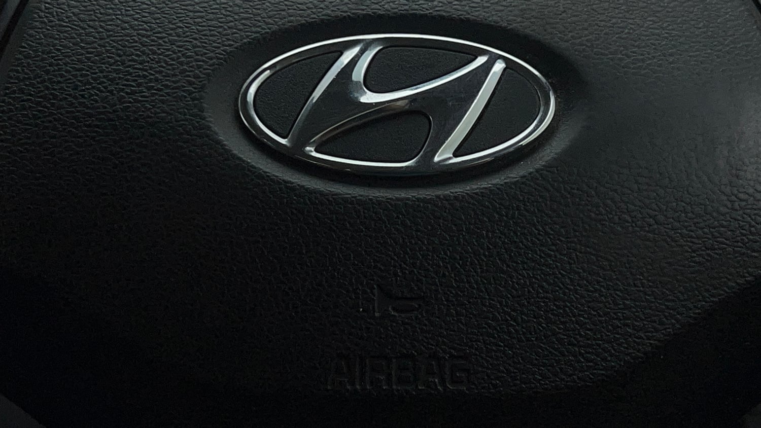 Used 2019 hyundai Venue S 1.0 AT Turbo Petrol Petrol Automatic top_features Airbags