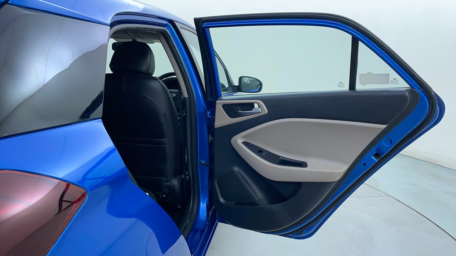 Used 2019 Hyundai Elite i20 Sportz Plus 1.2 CVT Petrol Automatic interior RIGHT REAR DOOR OPEN VIEW