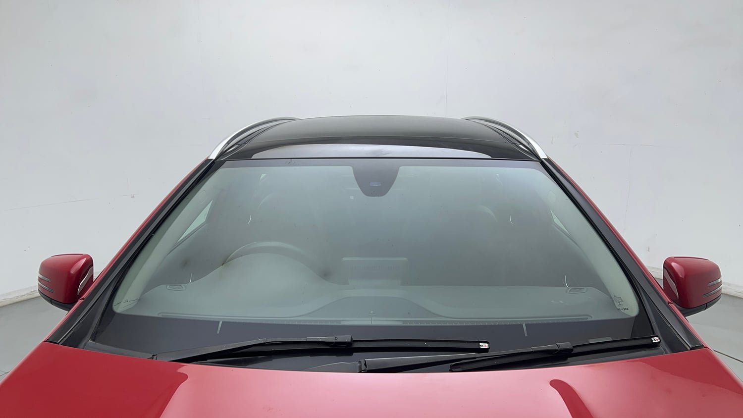 Used 2019 Mercedes-Benz GLA 200 Urban Edition Petrol Automatic exterior FRONT WINDSHIELD VIEW