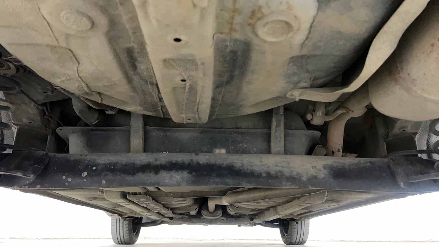 Used 2016 Hyundai Grand i10 Sportz 1.2 Kappa VTVT Petrol Manual extra REAR UNDERBODY VIEW (TAKEN FROM REAR)
