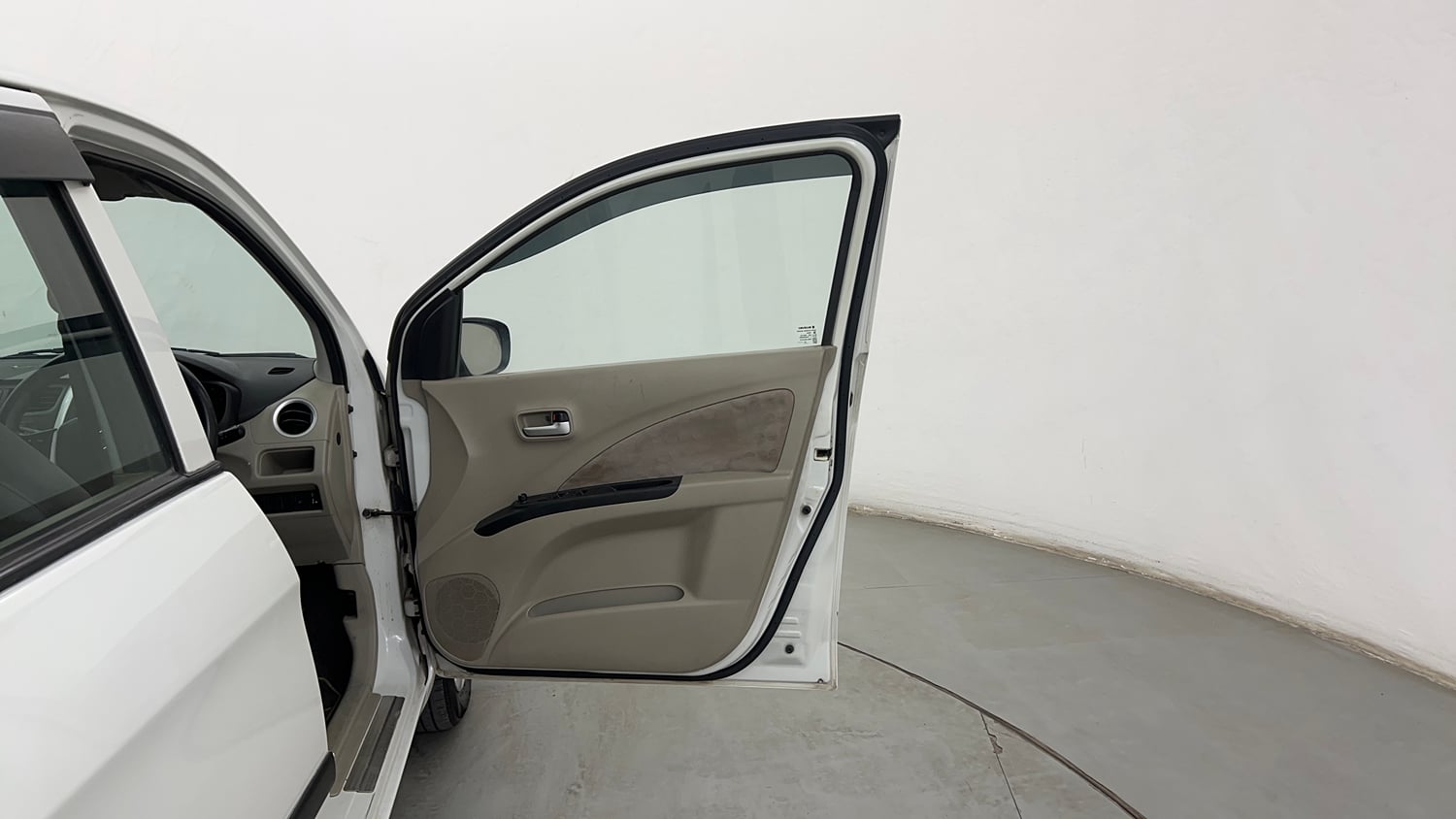 Used 2017 Maruti Suzuki Celerio ZXi Opt Petrol Manual interior RIGHT FRONT DOOR OPEN VIEW