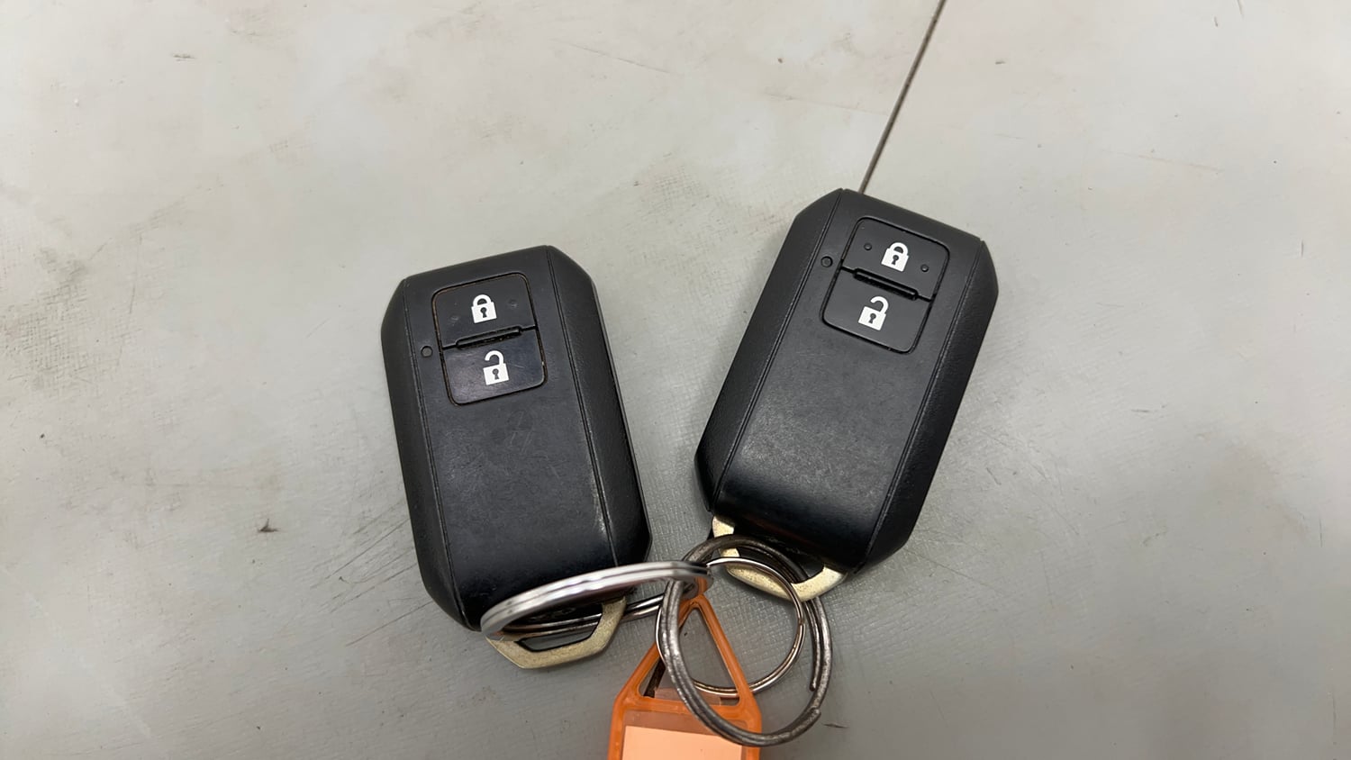 Used 2022 Maruti Suzuki XL6 Alpha MT Petrol Petrol Manual extra CAR KEY VIEW