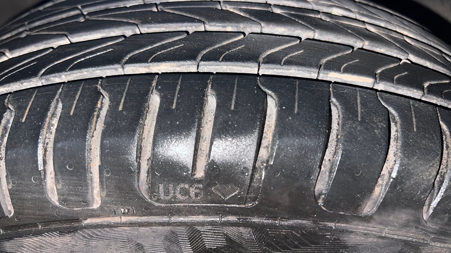 Used 2013 Honda Amaze 1.2 VX AT i-VTEC Petrol Automatic tyres RIGHT FRONT TYRE TREAD VIEW