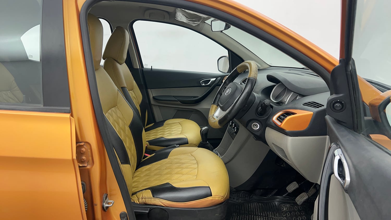 Used 2016 Tata Tiago Revotron XZ Petrol Manual interior RIGHT SIDE FRONT DOOR CABIN VIEW