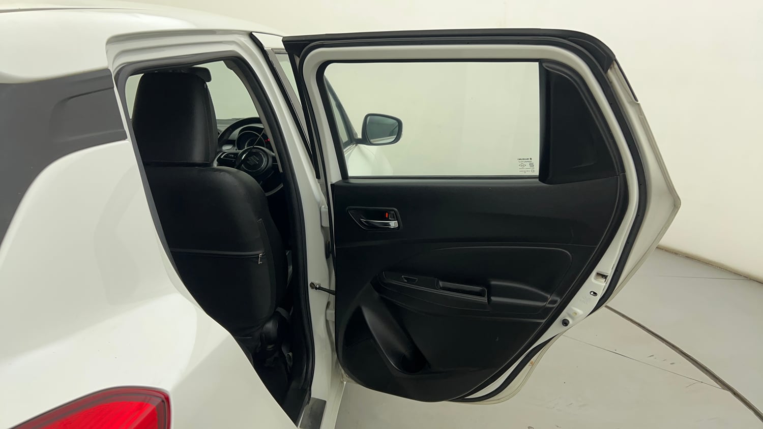Used 2019 Maruti Suzuki Swift ZXi Petrol Manual interior RIGHT REAR DOOR OPEN VIEW