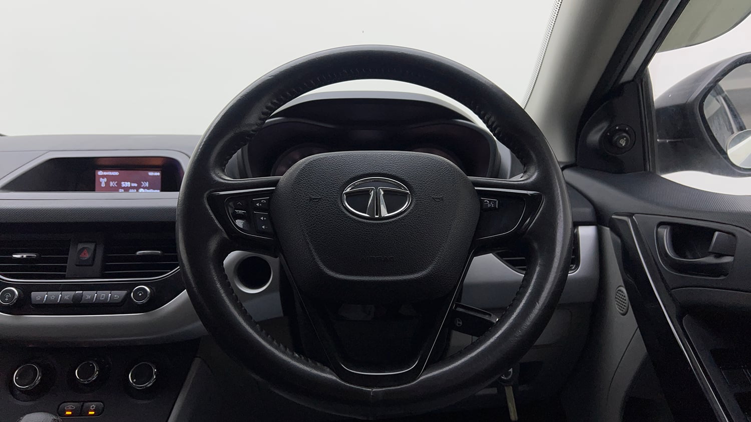 Used 2019 Tata Nexon XMA Petrol Petrol Automatic interior STEERING VIEW