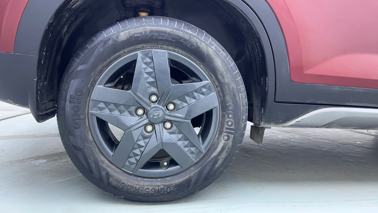 Used 2021 Hyundai Creta S 1.5 Petrol Petrol Manual tyres RIGHT REAR TYRE RIM VIEW