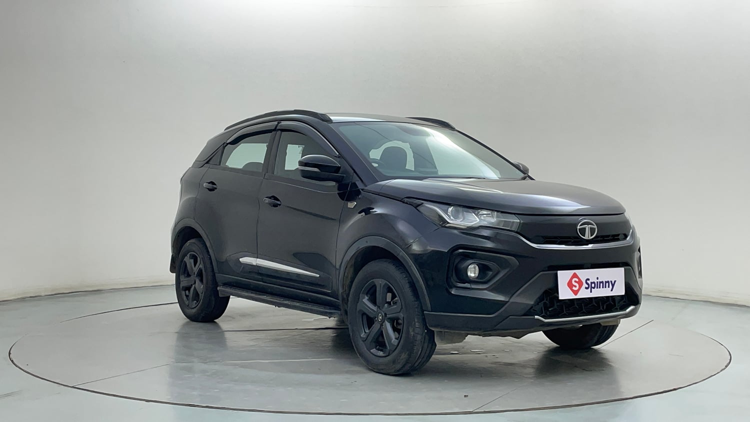Used 2022 Tata Nexon XZA Plus (Premium) Dark Edition Petrol Automatic exterior RIGHT FRONT CORNER VIEW