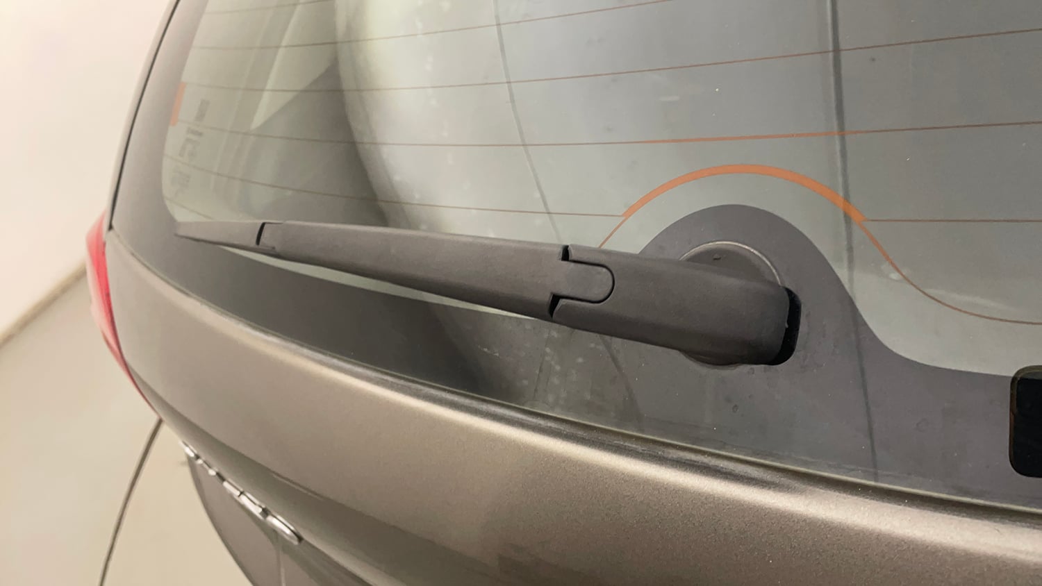 Used 2019 Maruti Suzuki Baleno Delta Petrol Manual top_features Rear wiper