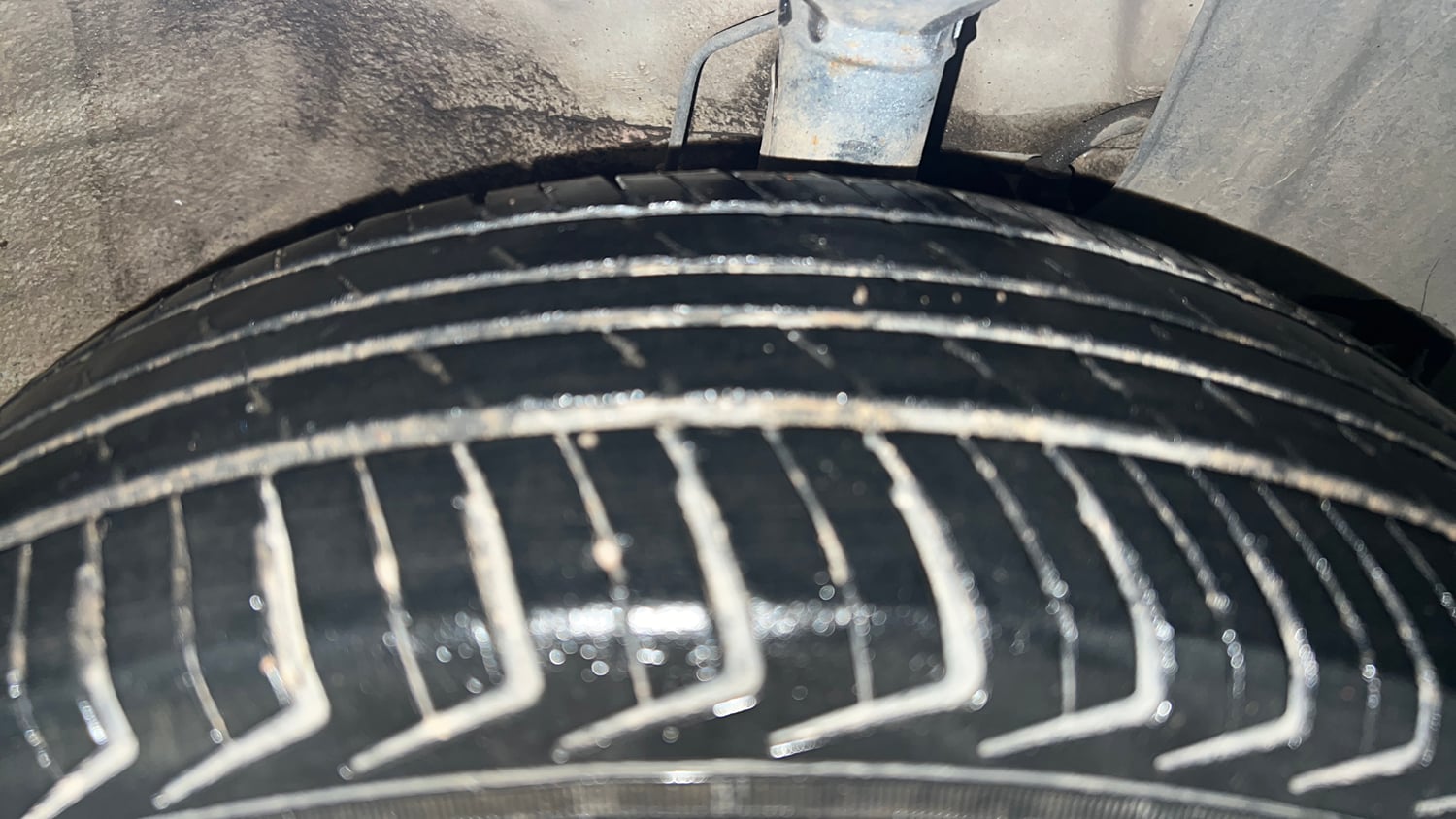 Used 2024 Maruti Suzuki Wagon R LXI 1.0 Petrol Manual tyres RIGHT FRONT TYRE TREAD VIEW