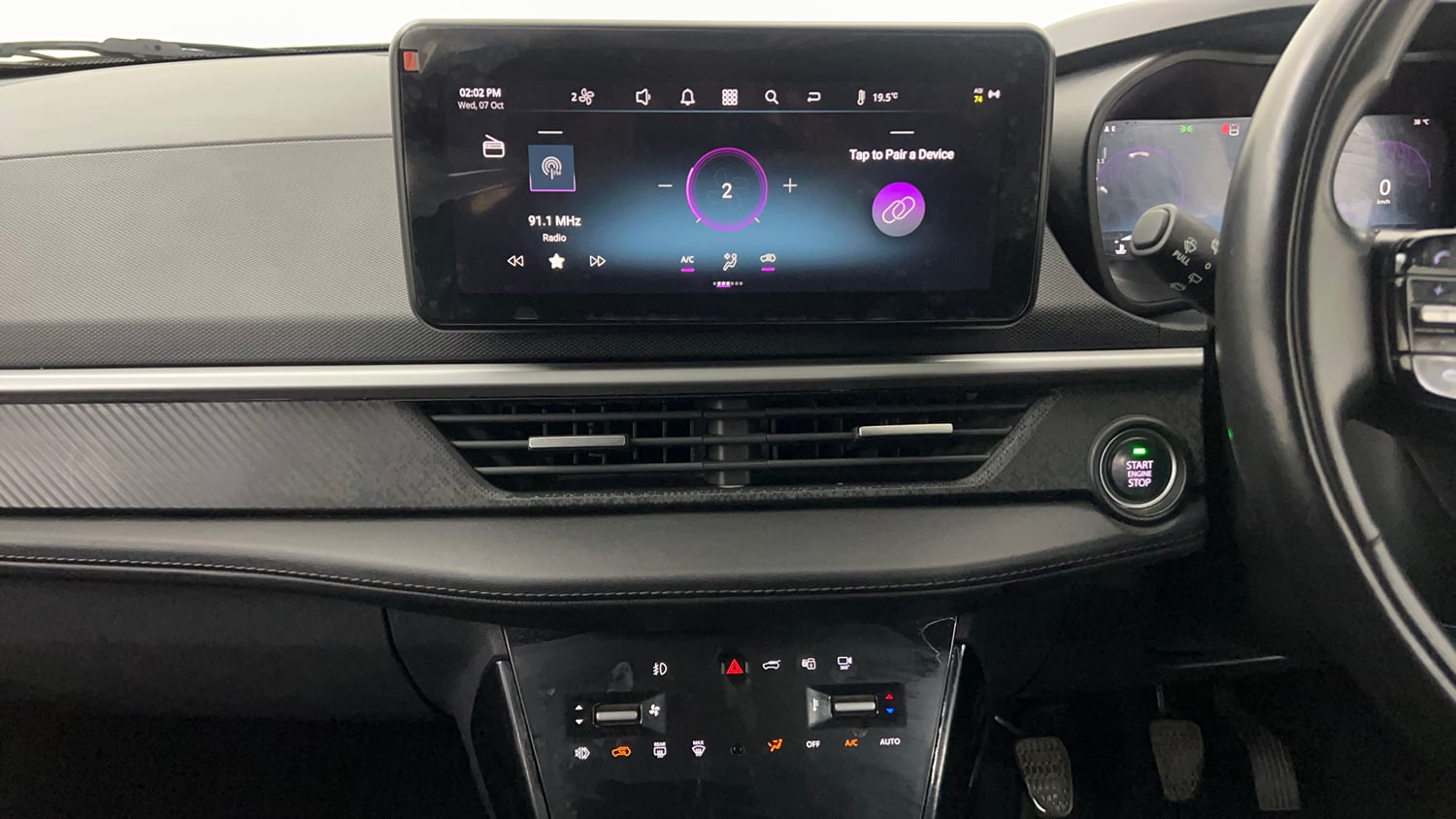 Used 2024 Tata Nexon Fearless S 1.5 Revotorq Diesel 6MT DT Diesel Manual interior MUSIC SYSTEM & AC CONTROL VIEW