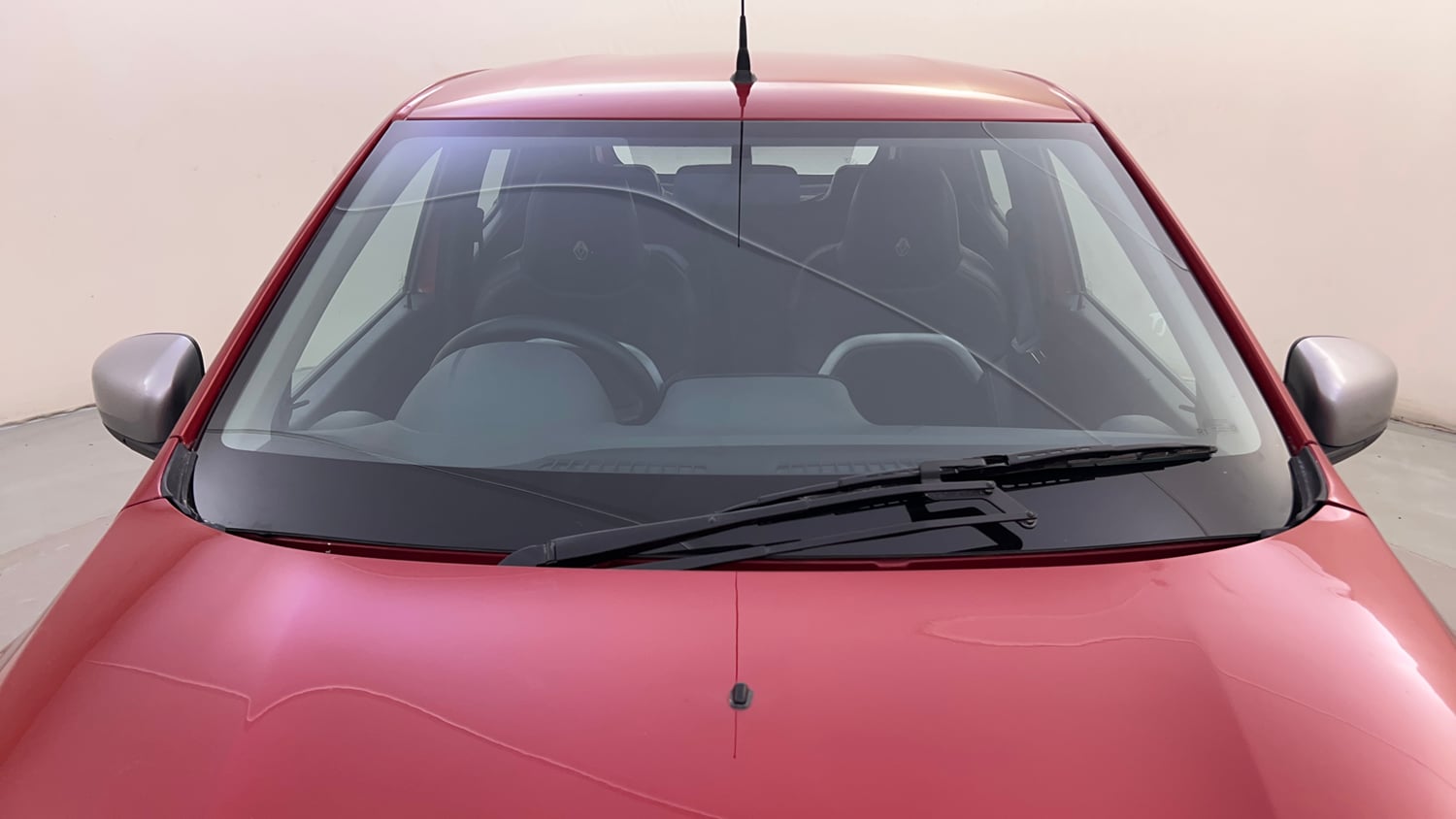 Used 2021 Renault Kwid RXT 1.0 AMT (O) Petrol Automatic exterior FRONT WINDSHIELD VIEW