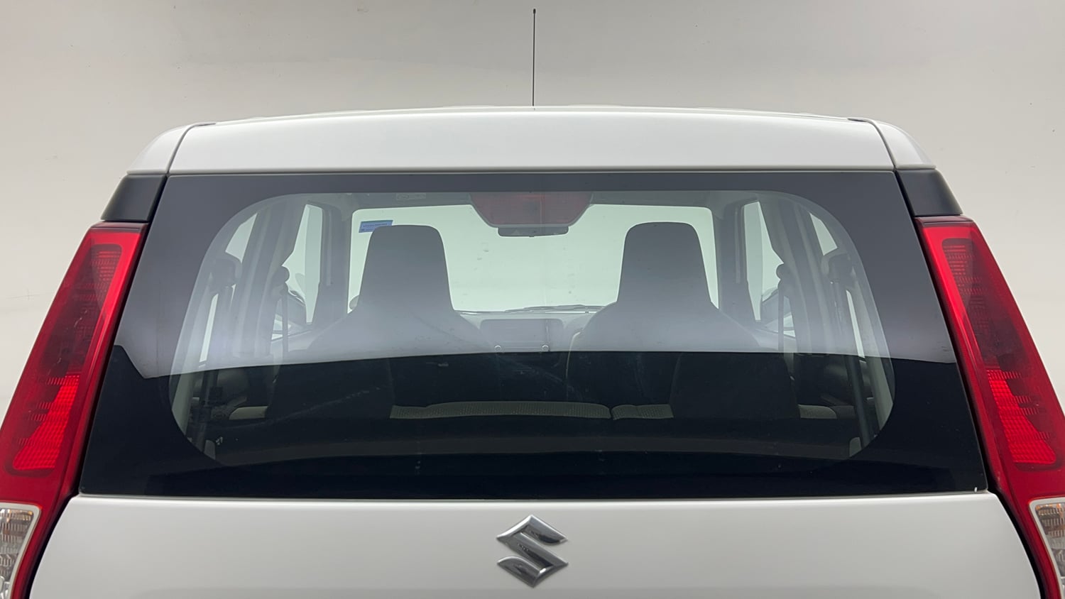 Used 2024 Maruti Suzuki Wagon R VXI 1.0 Petrol Manual exterior BACK WINDSHIELD VIEW