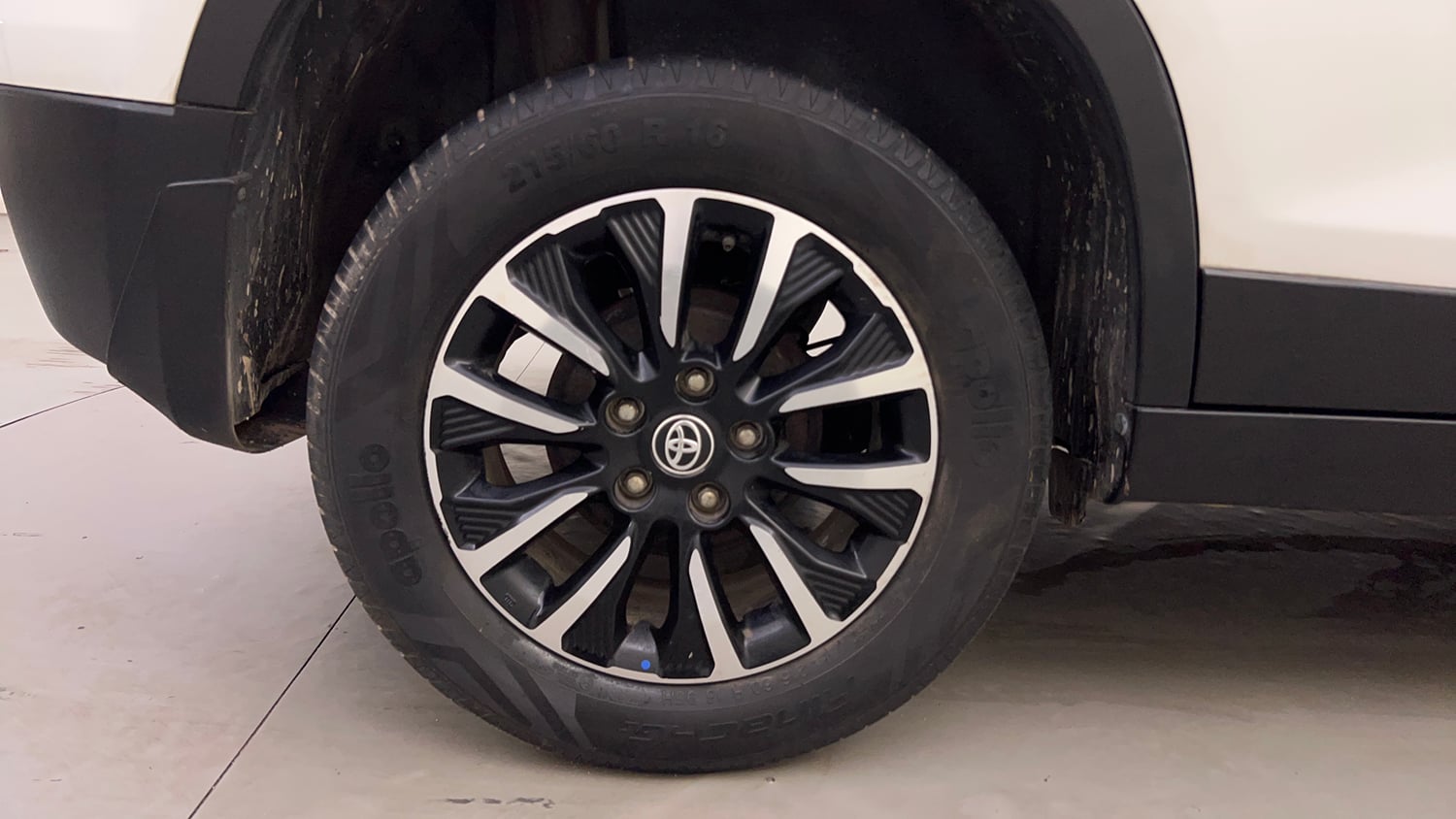 Used 2021 Toyota Urban Cruiser Premium Grade AT Petrol Automatic tyres RIGHT REAR TYRE RIM VIEW