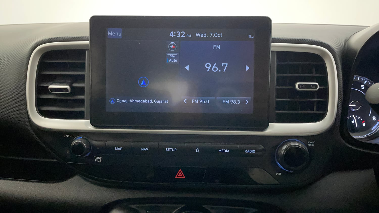 Used 2022 Hyundai Venue SX Plus 1.0 Turbo DCT Petrol Automatic top_features Integrated (in-dash) music system