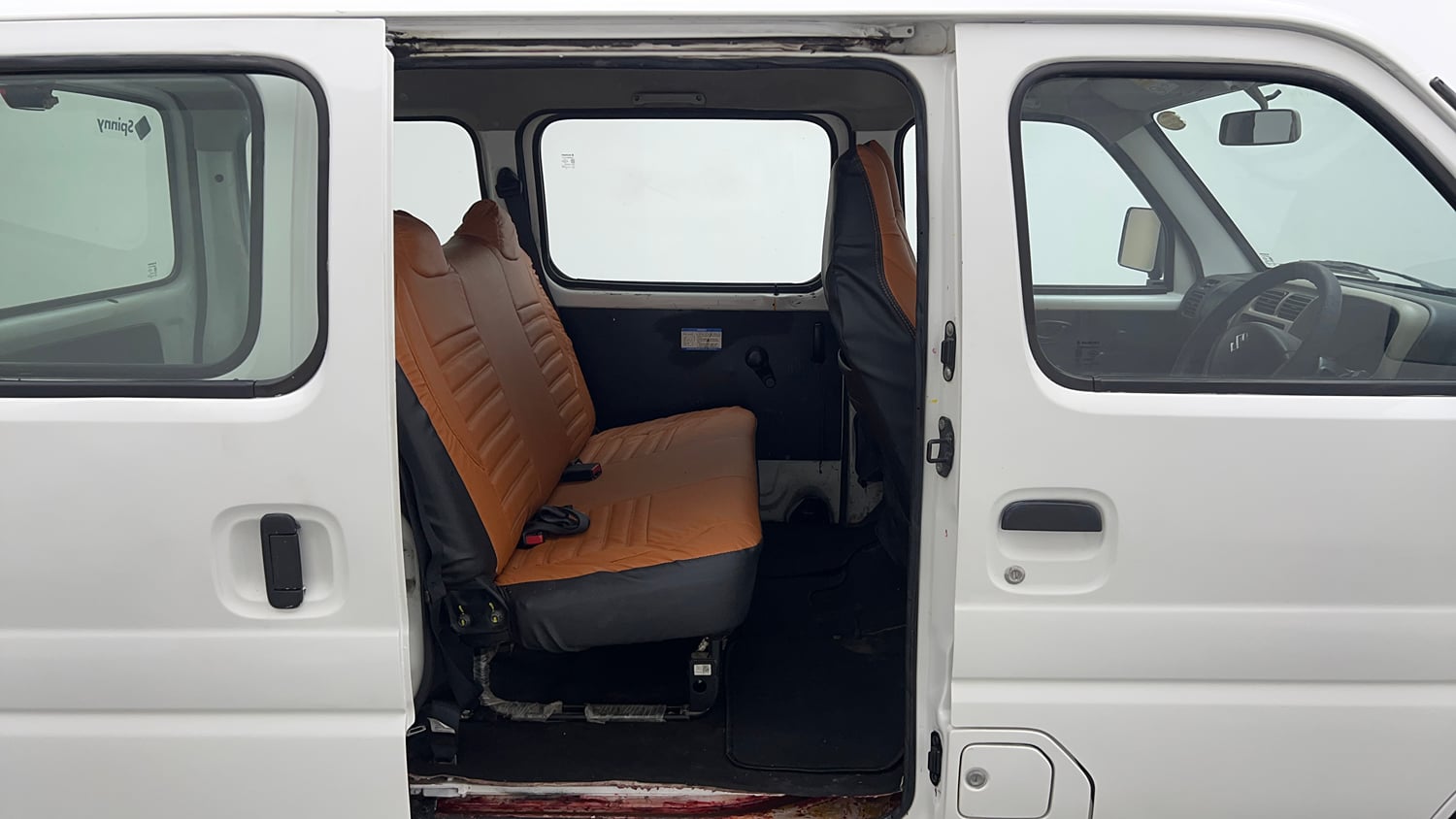 Used 2022 Maruti Suzuki Eeco 5 STR AC (O) Petrol Manual interior RIGHT SIDE REAR DOOR CABIN VIEW