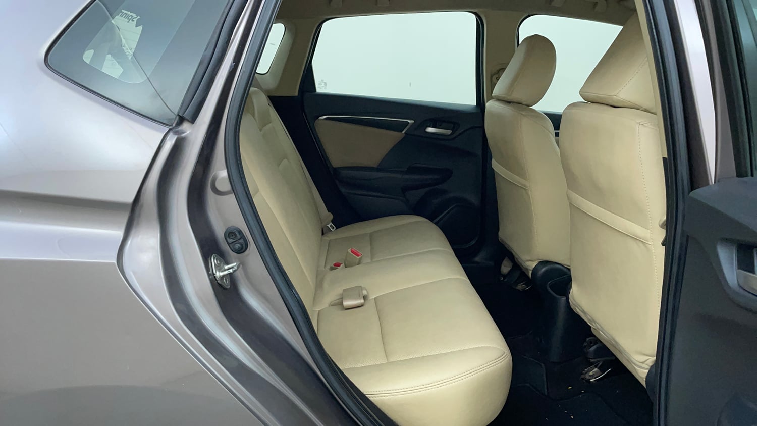 Used 2016 Honda Jazz V AT Petrol Petrol Automatic interior RIGHT SIDE REAR DOOR CABIN VIEW