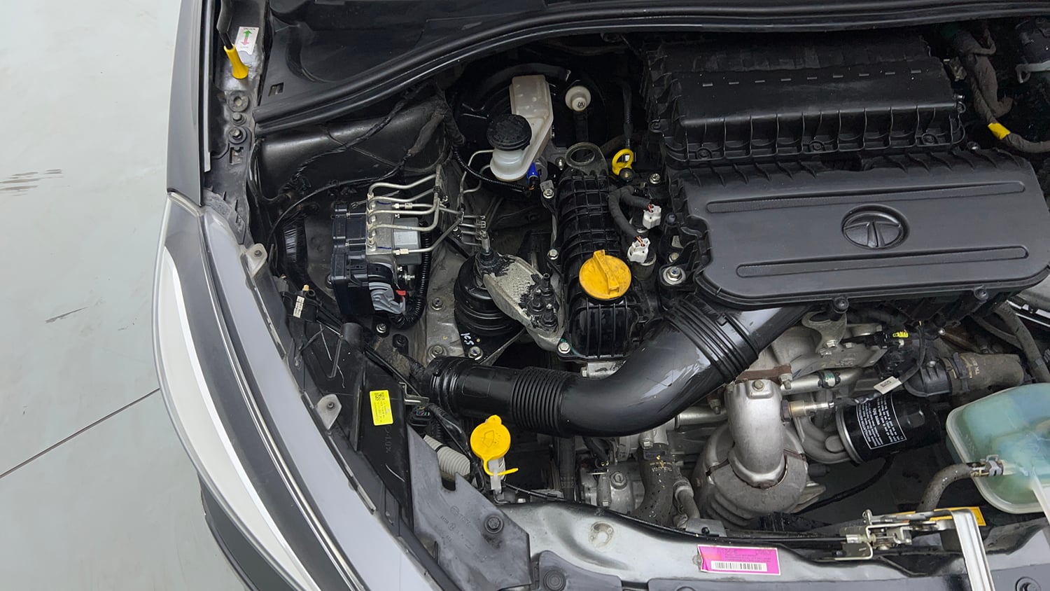 Used 2021 Tata Tigor XZ Plus Petrol Manual engine ENGINE RIGHT SIDE VIEW