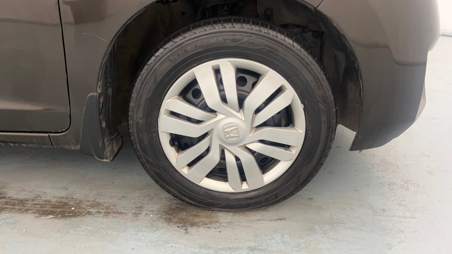 Used 2018 Honda Jazz SV Petrol Petrol Manual tyres RIGHT FRONT TYRE RIM VIEW