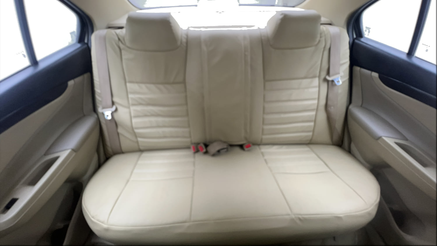 Used 2017 Maruti Suzuki Ciaz Zeta 1.4 AT Petrol Automatic interior REAR SEAT CONDITION VIEW