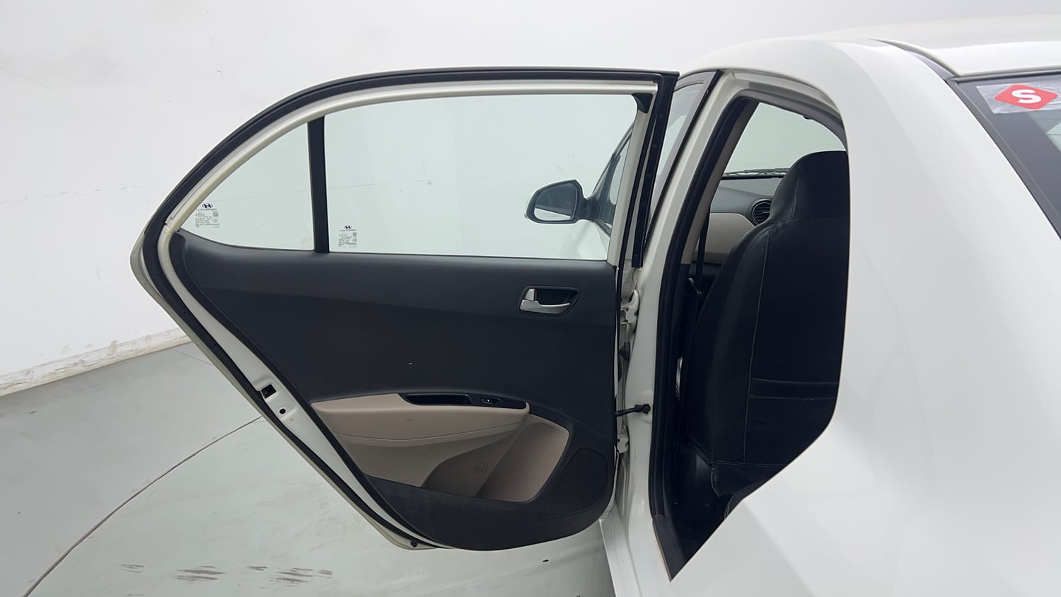 Used 2016 Hyundai Xcent S 1.2 Petrol Manual interior LEFT REAR DOOR OPEN VIEW