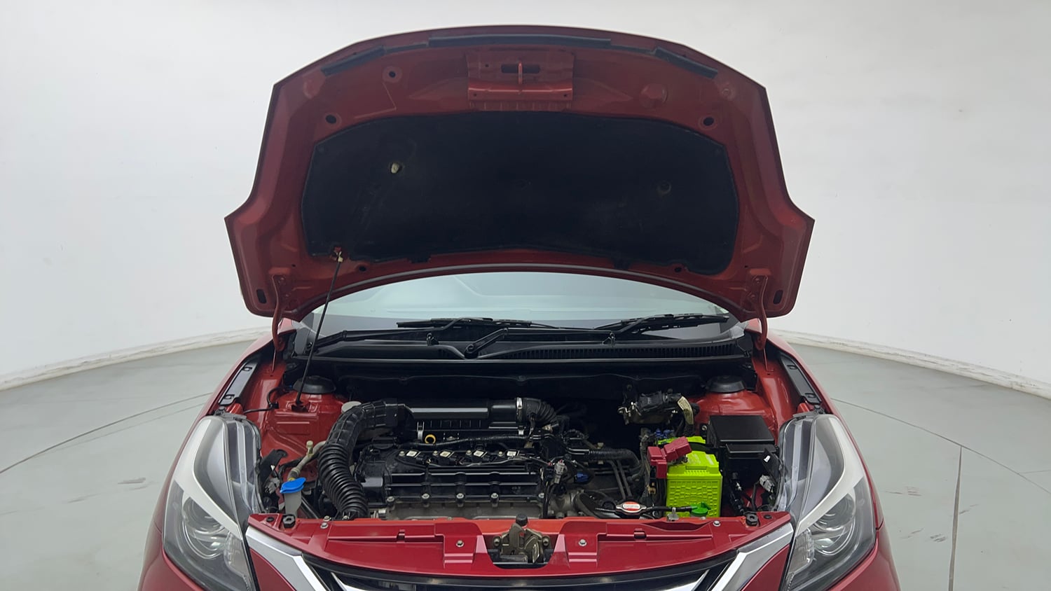 Used 2019 Toyota Glanza V CVT Petrol Automatic engine ENGINE & BONNET OPEN FRONT VIEW