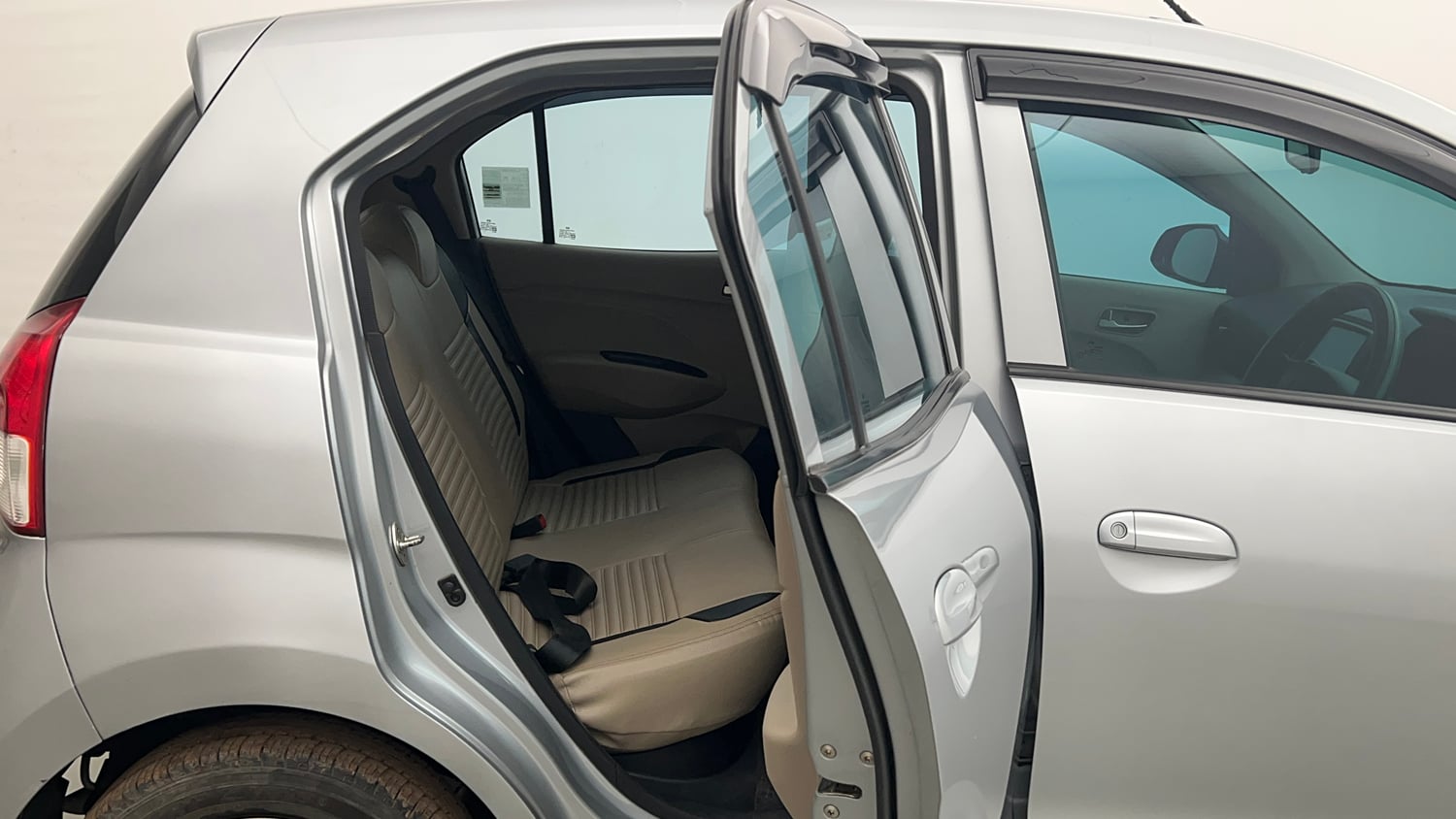 Used 2018 Hyundai Santro Sportz Petrol Manual interior RIGHT SIDE REAR DOOR CABIN VIEW