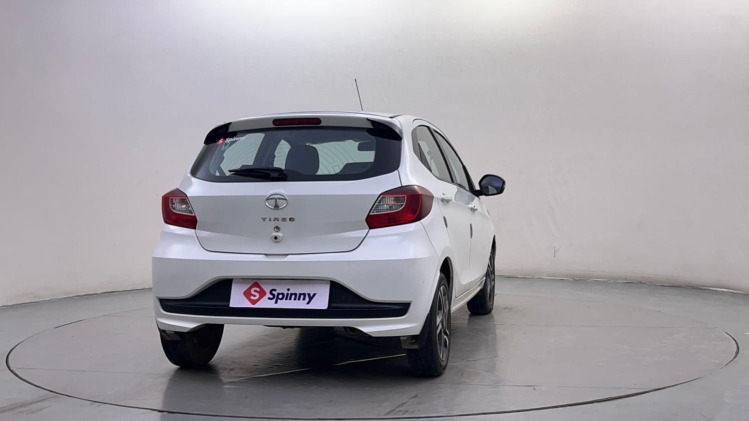 Used 2022 Tata Tiago XZA Plus Petrol Automatic exterior RIGHT REAR CORNER VIEW