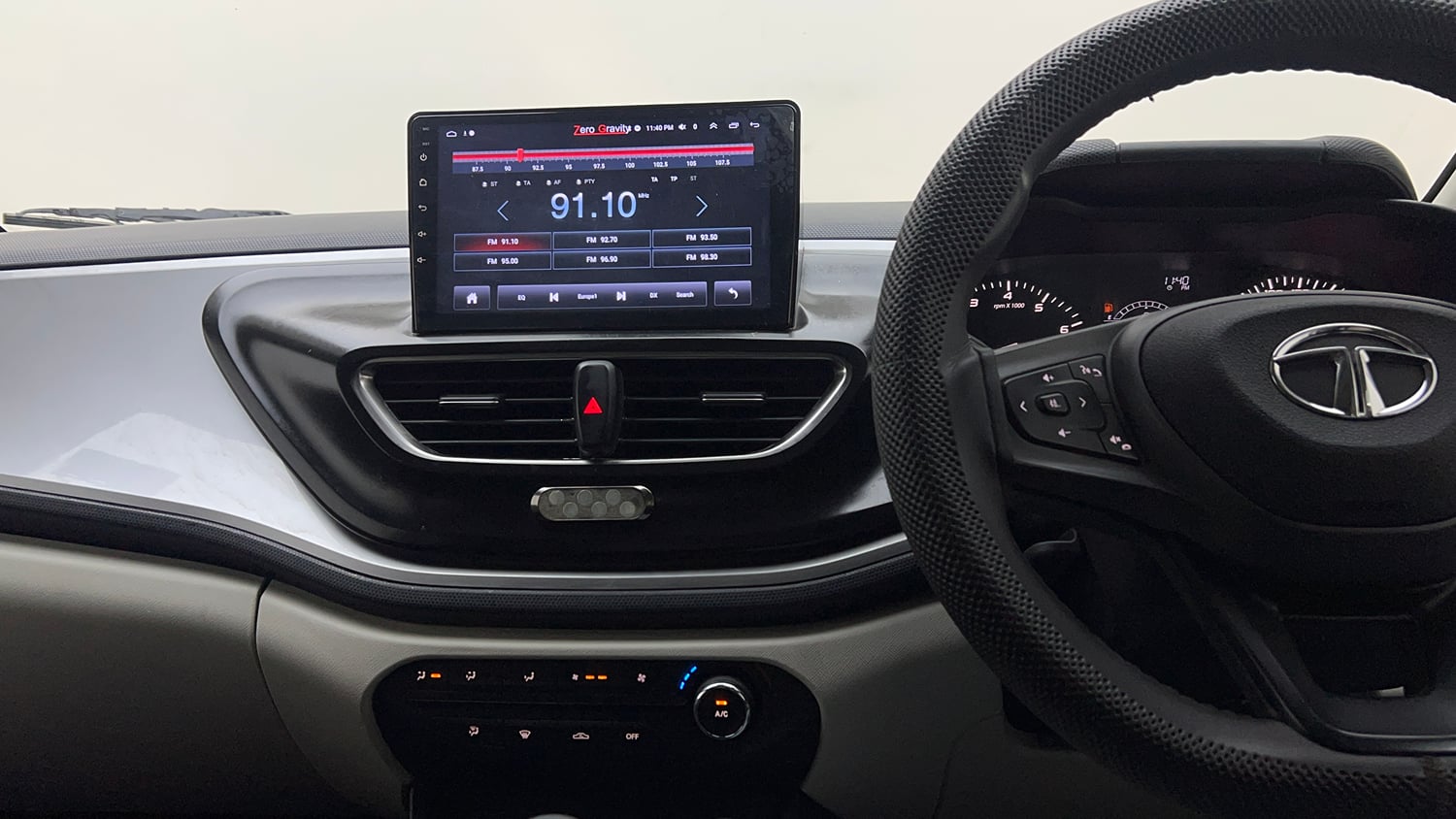 Used 2023 Tata Altroz XM (S) Petrol Petrol Manual interior MUSIC SYSTEM & AC CONTROL VIEW