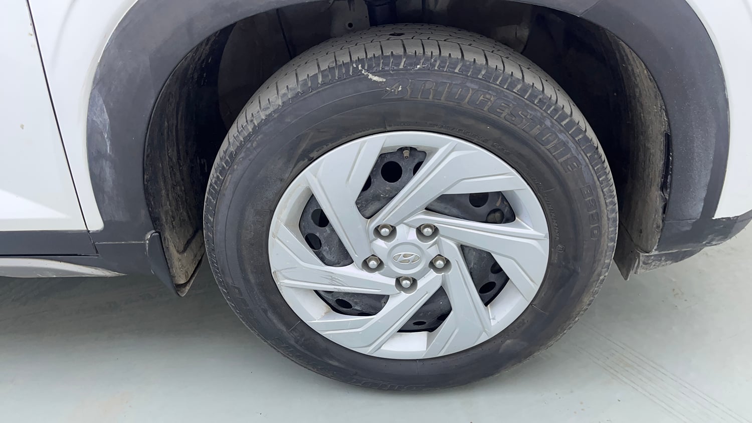 Used 2021 Hyundai Creta EX 1.5 Petrol Petrol Manual tyres RIGHT FRONT TYRE RIM VIEW