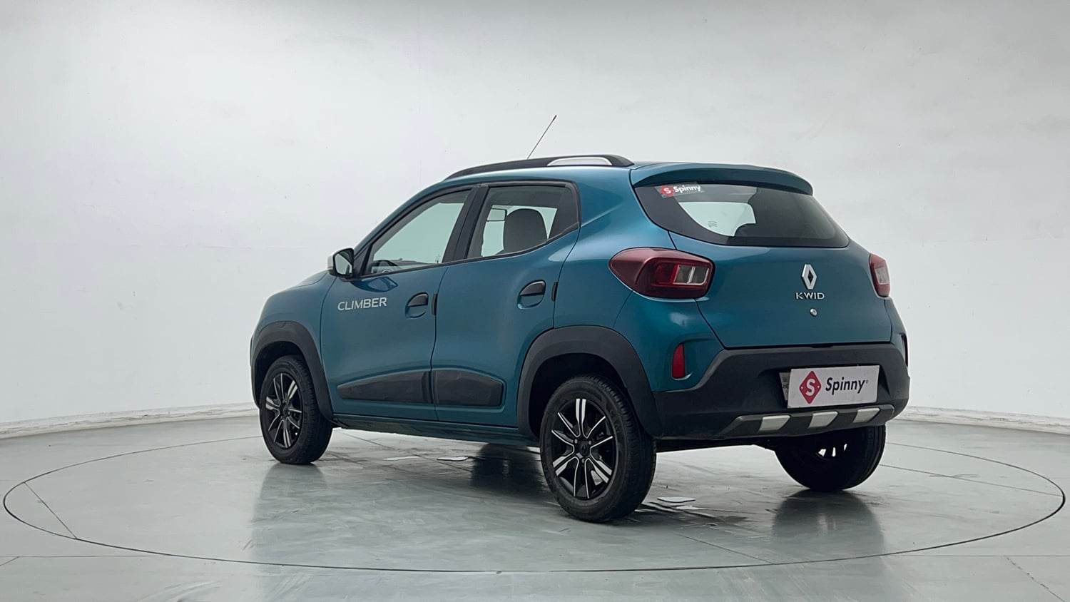 Used 2025 Renault Kwid CLIMBER 1.0 MT Petrol Manual exterior LEFT REAR CORNER VIEW
