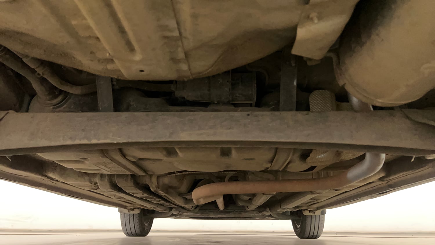 Used 2020 Hyundai Elite i20 Sportz Plus 1.2 Petrol Manual extra REAR UNDERBODY VIEW (TAKEN FROM REAR)