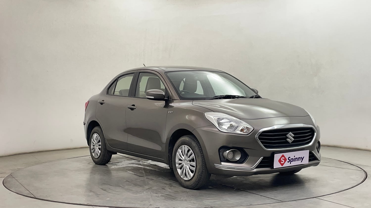 Used 2019 Maruti Suzuki Dzire VXi Petrol Manual exterior RIGHT FRONT CORNER VIEW