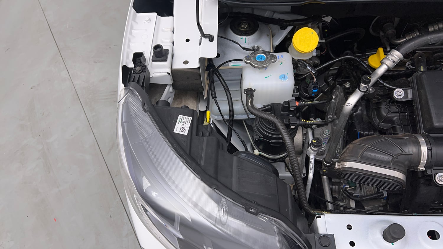 Used 2026 Nissan Gravite Acenta MT Petrol Manual engine ENGINE RIGHT SIDE VIEW