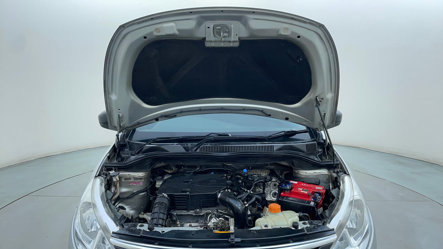 Used 2017 Tata Zest XE Petrol Petrol Manual engine ENGINE & BONNET OPEN FRONT VIEW