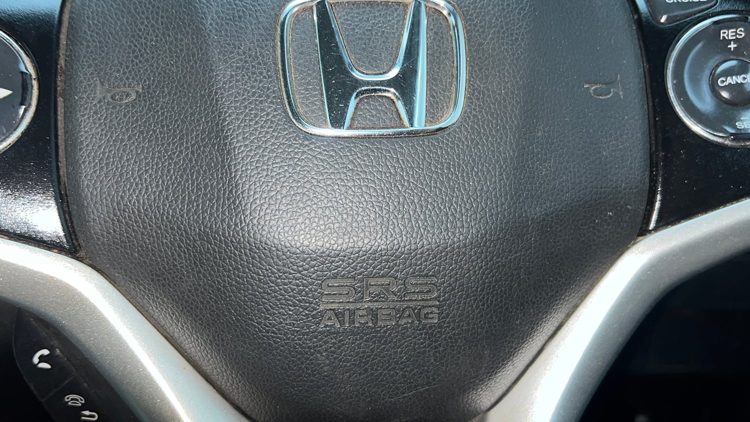 Used 2022 Honda Jazz ZX CVT Petrol Automatic top_features Airbags