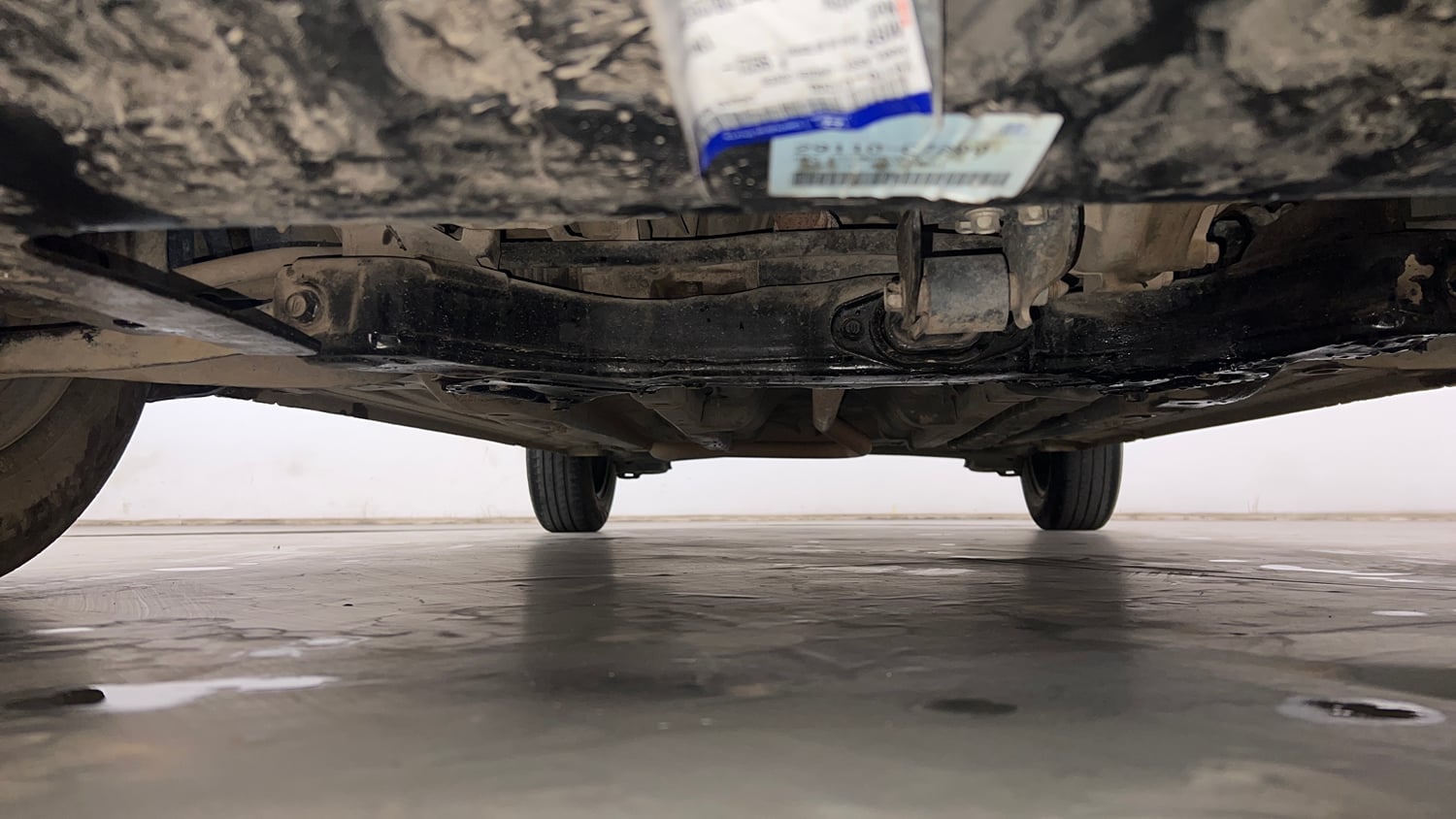 Used 2019 Hyundai Elite i20 Magna Plus 1.2 Petrol Manual extra FRONT LEFT UNDERBODY VIEW
