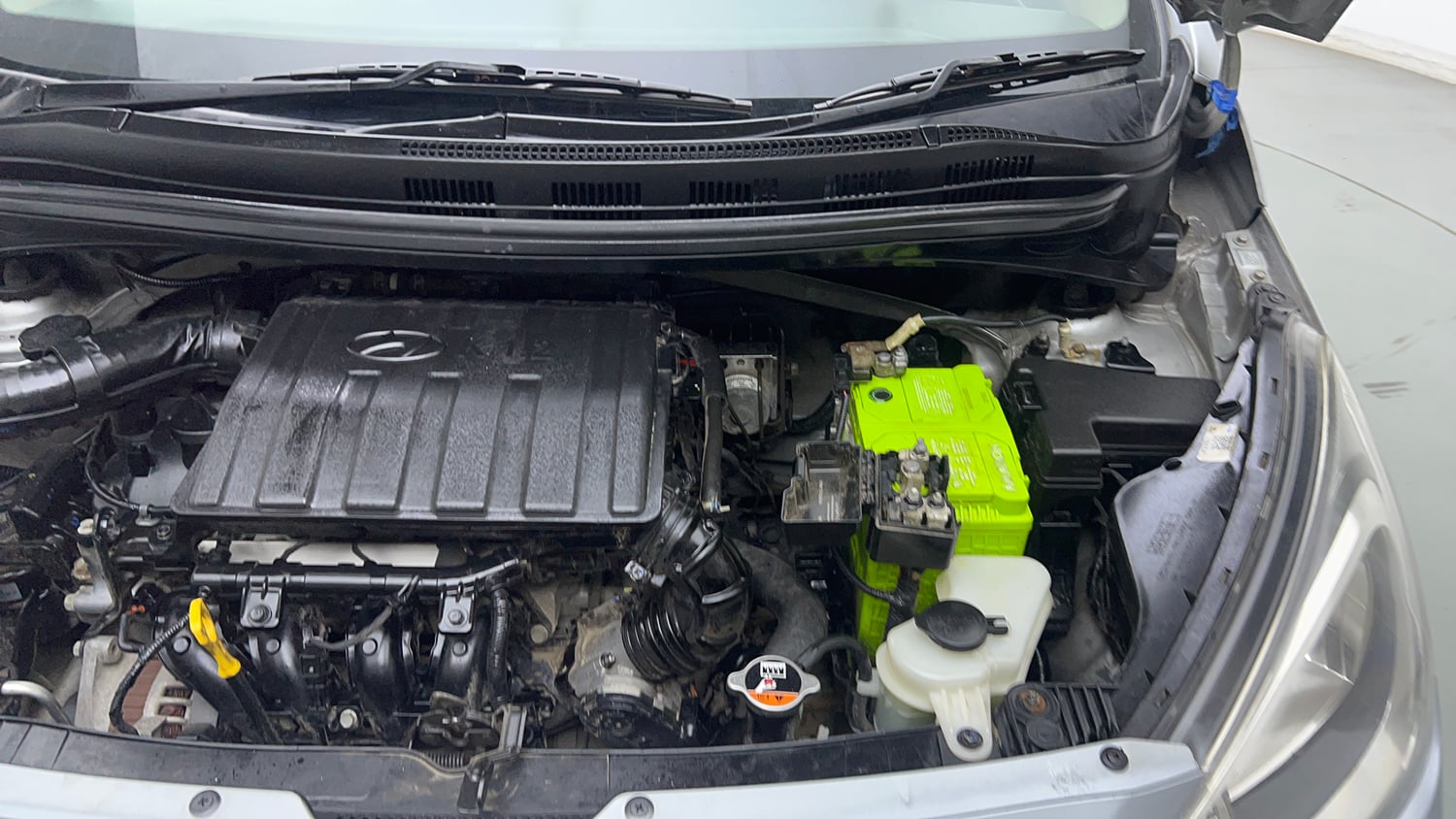 Used 2019 Hyundai Xcent SX Petrol Manual engine ENGINE LEFT SIDE VIEW