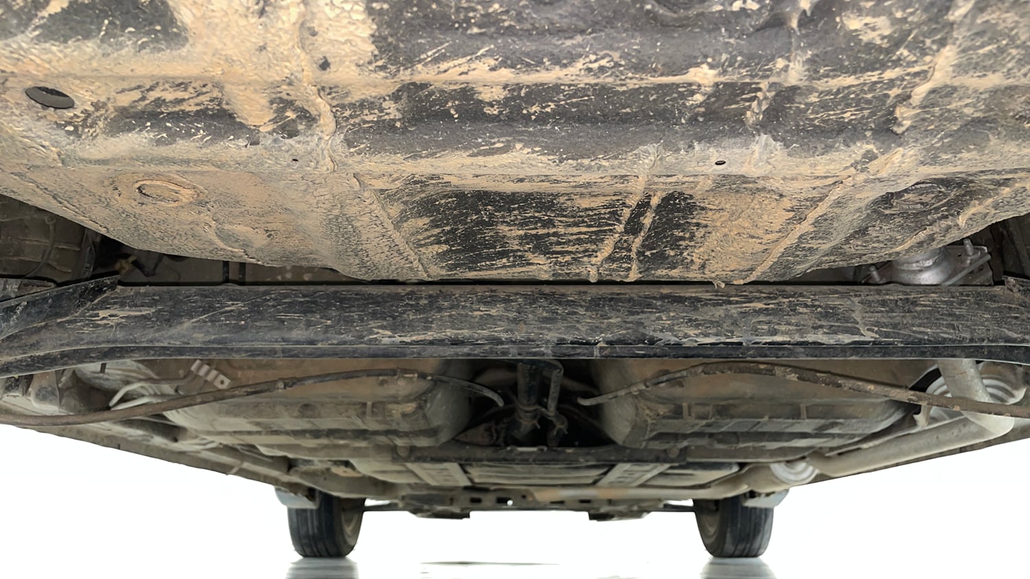 Used 2016 Honda Jazz V AT Petrol Petrol Automatic extra REAR UNDERBODY VIEW (TAKEN FROM REAR)