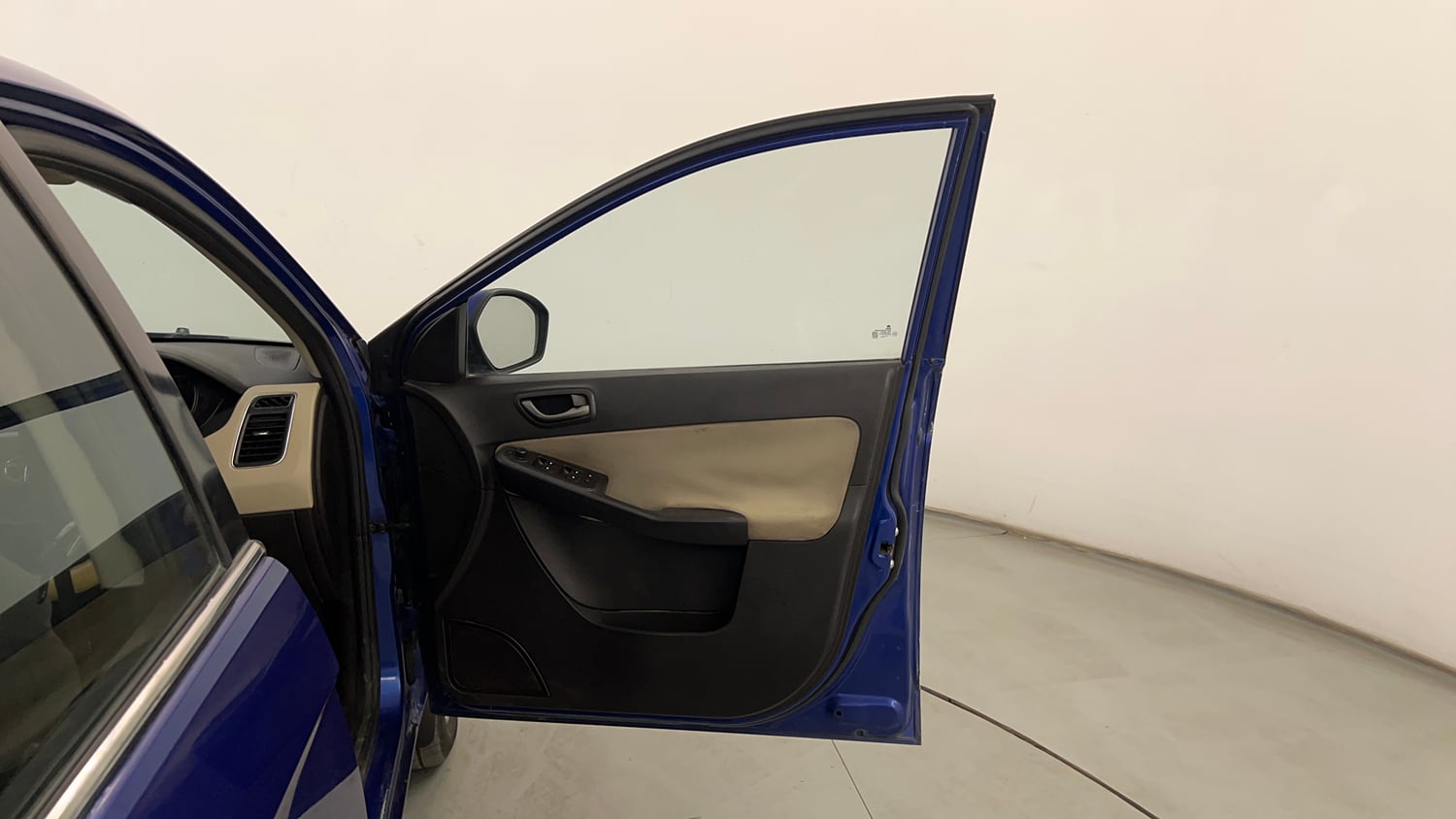 Used 2020 Tata Zest XT Petrol Petrol Manual interior RIGHT FRONT DOOR OPEN VIEW