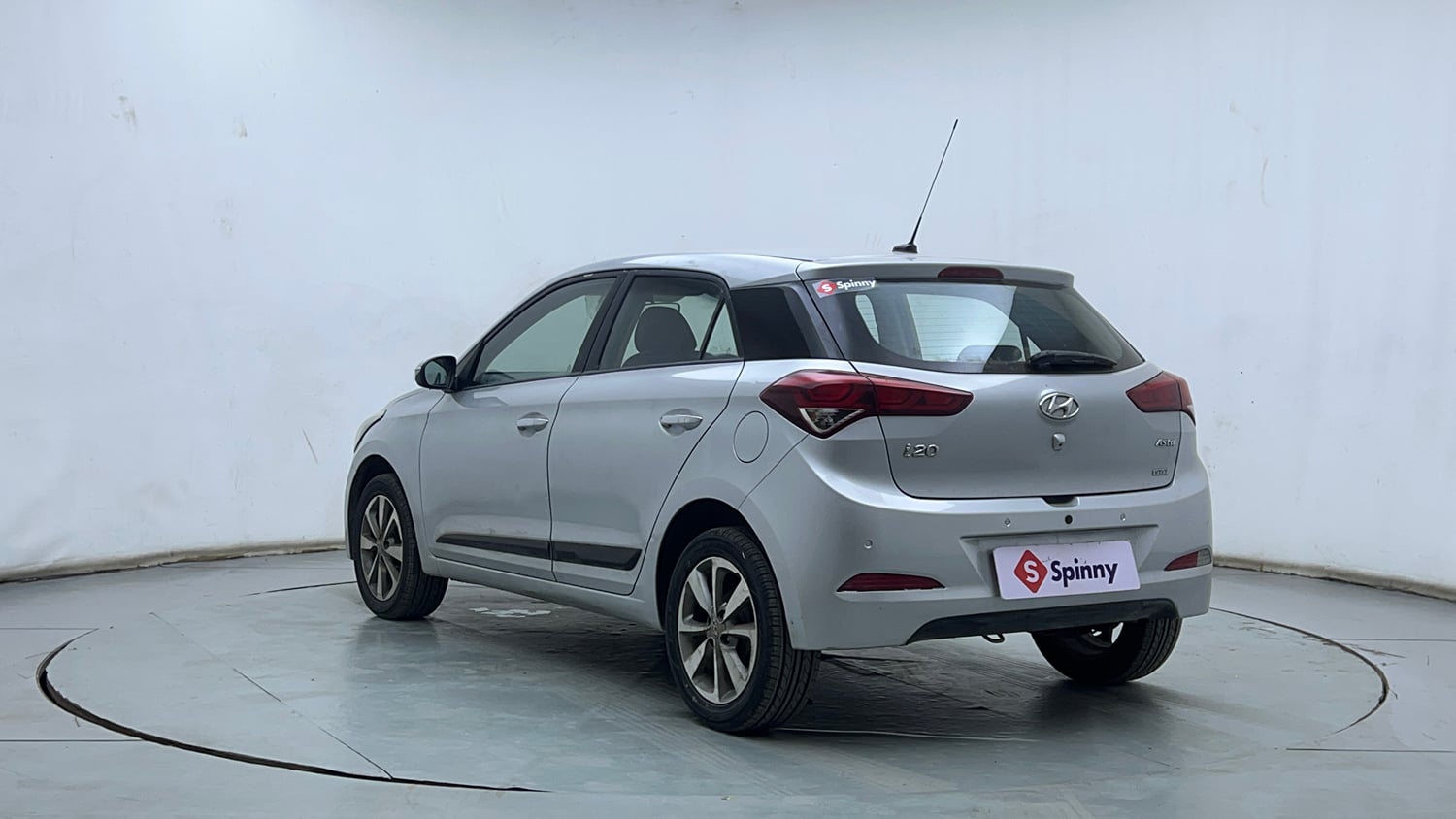 Used 2017 Hyundai Elite i20 Asta 1.2 Petrol Manual exterior LEFT REAR CORNER VIEW