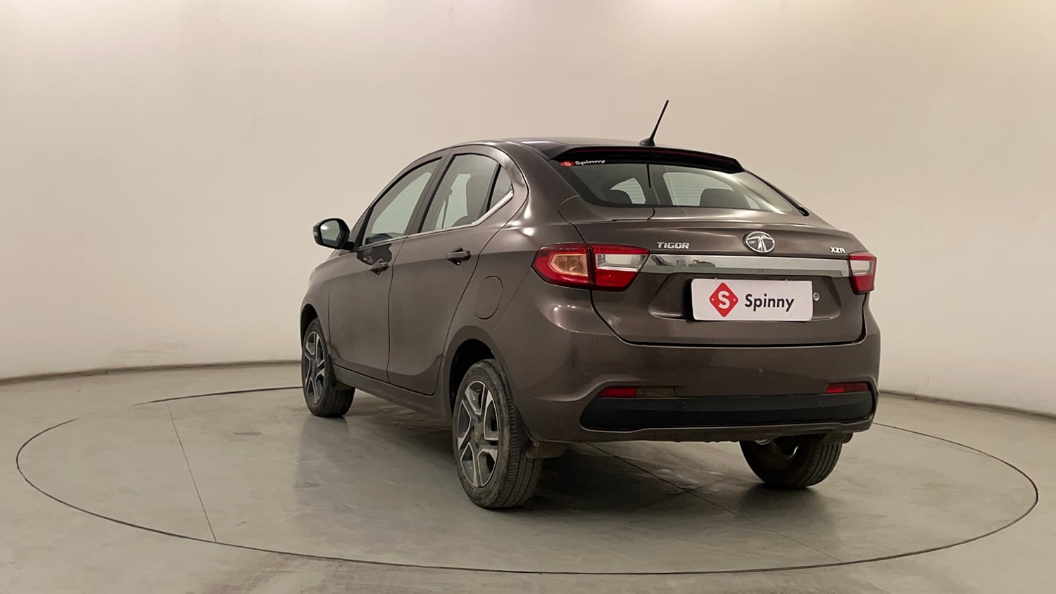 Used 2018 Tata Tigor Revotron XZA Petrol Automatic exterior LEFT REAR CORNER VIEW