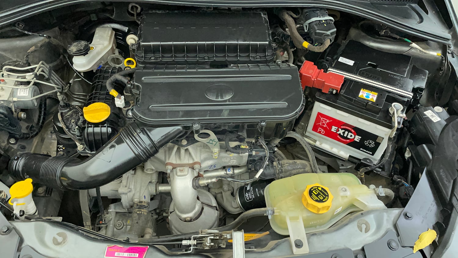 Used 2024 Tata Tiago XT Rhythm iCNG Cng Manual engine ENGINE LEFT SIDE VIEW