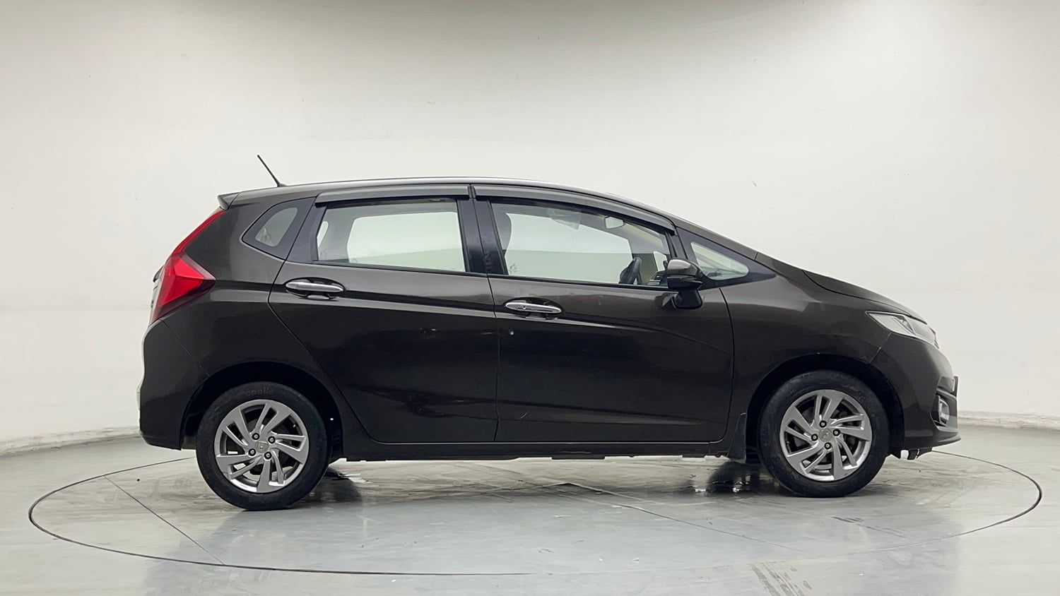 Used 2022 Honda Jazz ZX CVT Petrol Automatic exterior RIGHT SIDE VIEW