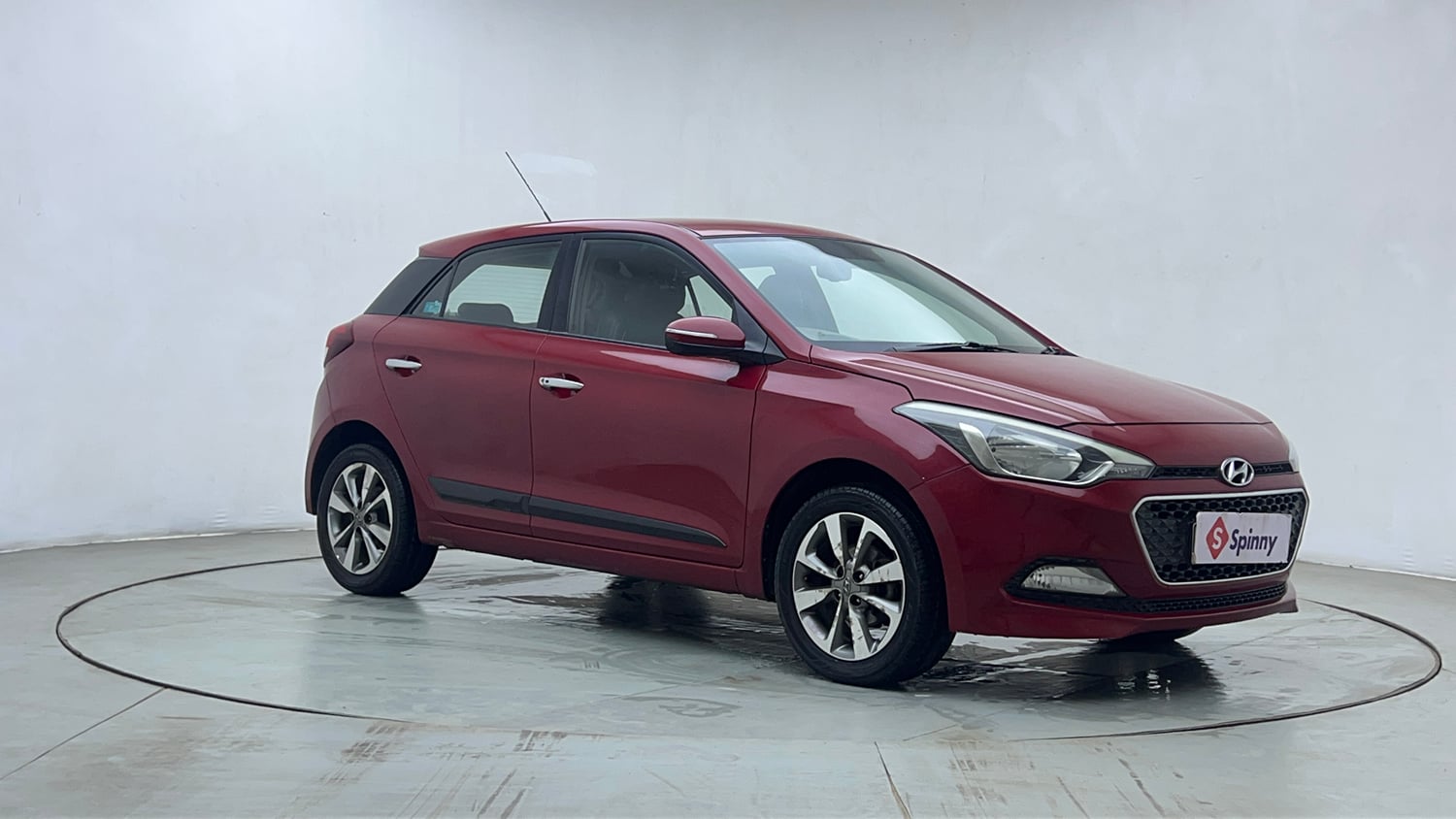 Used 2015 Hyundai Elite i20 Asta 1.2 Petrol Manual exterior RIGHT FRONT CORNER VIEW