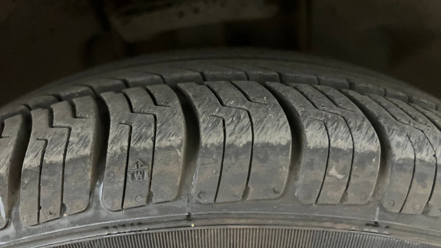 Used 2020 Tata Tiago XZA Plus Petrol Automatic tyres RIGHT FRONT TYRE TREAD VIEW
