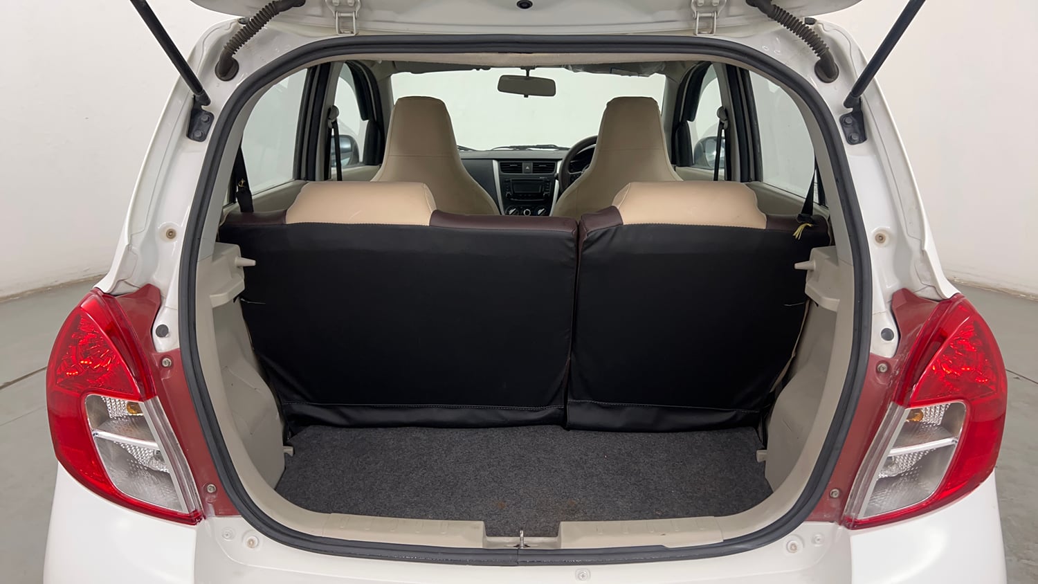 Used 2019 Maruti Suzuki Celerio ZXi AMT Petrol Automatic interior DICKY INSIDE VIEW