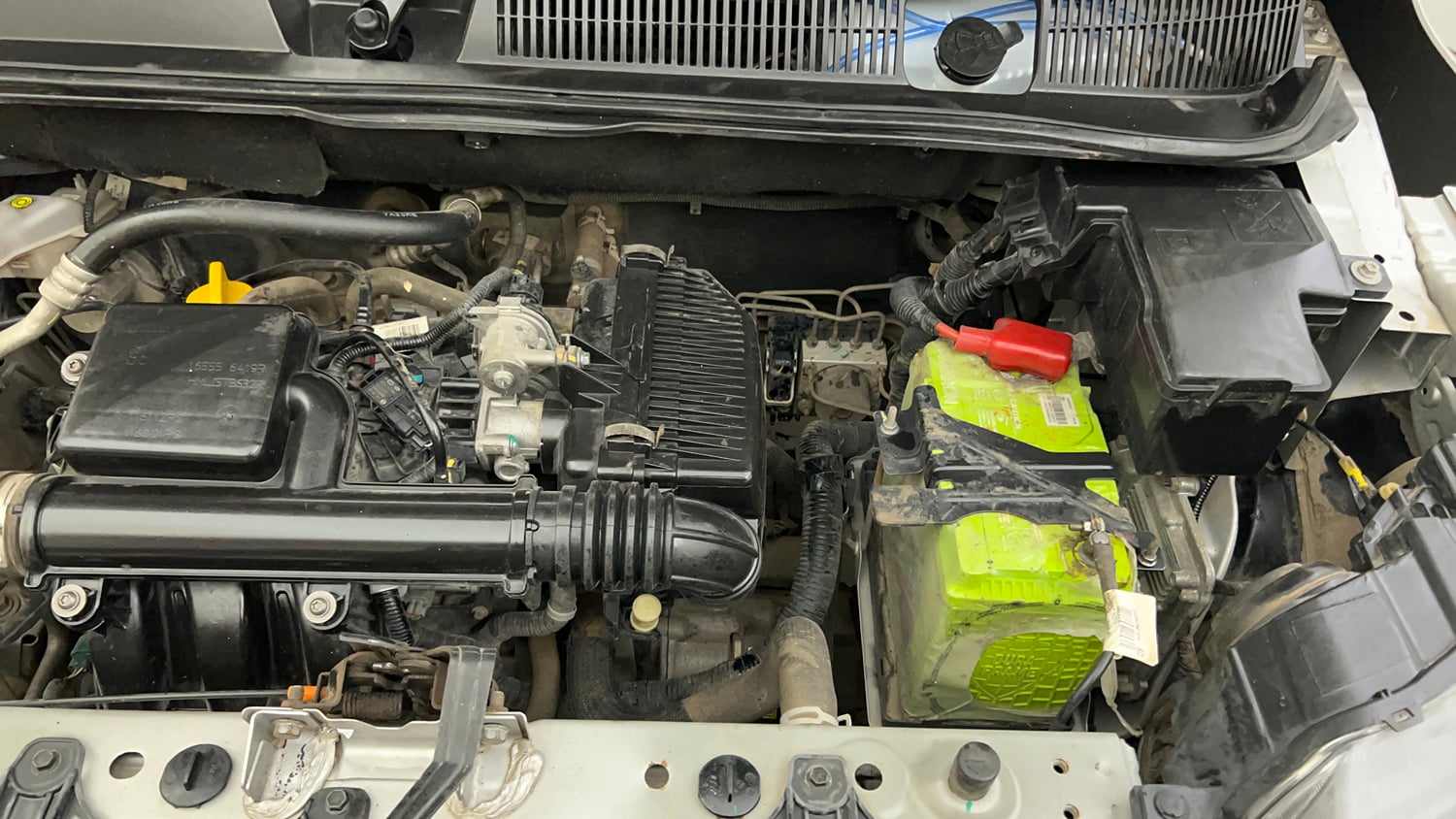 Used 2021 Renault Triber RXZ EASY-R AMT Petrol Automatic engine ENGINE LEFT SIDE VIEW